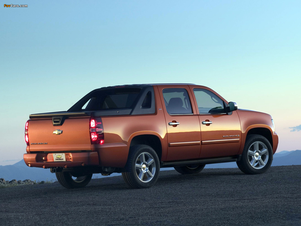Chevrolet Avalanche 2006–12 wallpapers (1280 x 960)