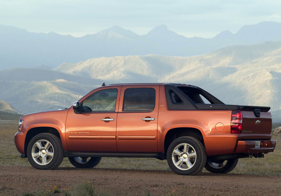 Images of Chevrolet Avalanche 2006–12