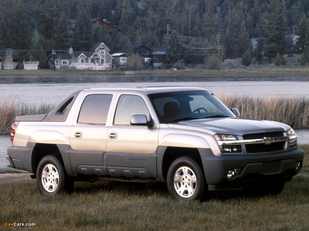 Pictures of Chevrolet Avalanche 2002–06 (1024 x 768)