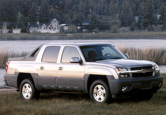 Pictures of Chevrolet Avalanche 2002–06
