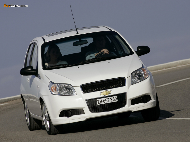 Chevrolet Aveo 5-door (T250) 2008–11 photos (800 x 600)