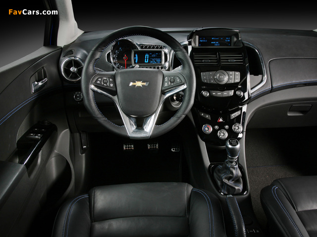 Chevrolet Aveo RS Concept 2010 images (640 x 480)