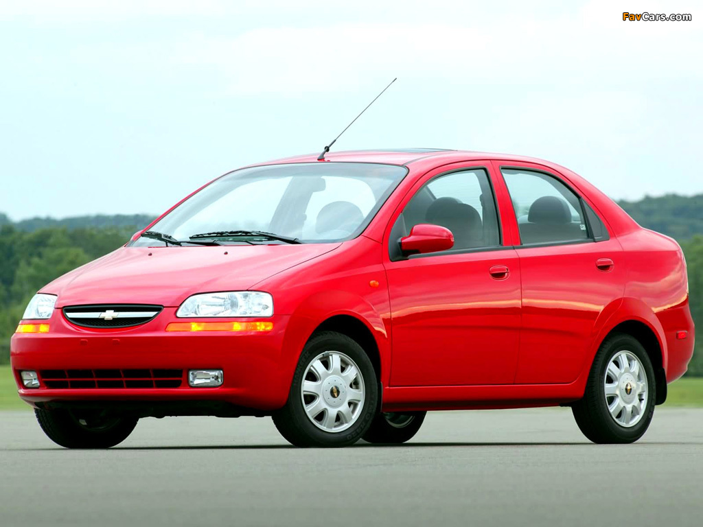Images of Chevrolet Aveo Sedan (T200) 2003–06 (1024 x 768)