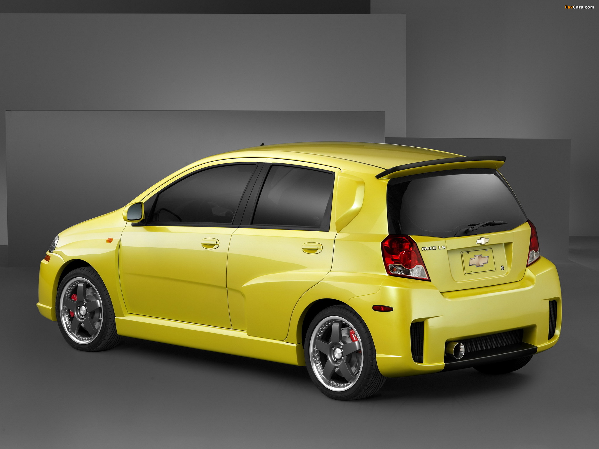 Images of Chevrolet Aveo Xtreme (T200) 2004 (2048 x 1536)