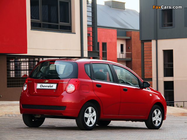 Images of Chevrolet Aveo 5-door ZA-spec (T250) 2008 (640 x 480)