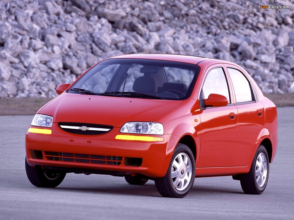 Photos of Chevrolet Aveo Sedan (T200) 2003–06 (1024 x 768)