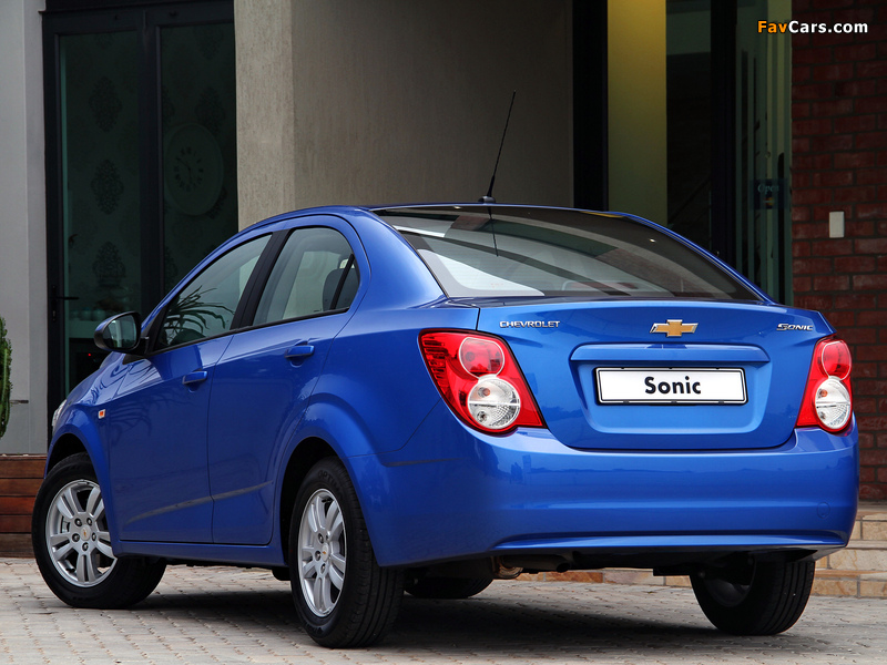 Photos of Chevrolet Sonic Sedan ZA-spec 2012 (800 x 600)