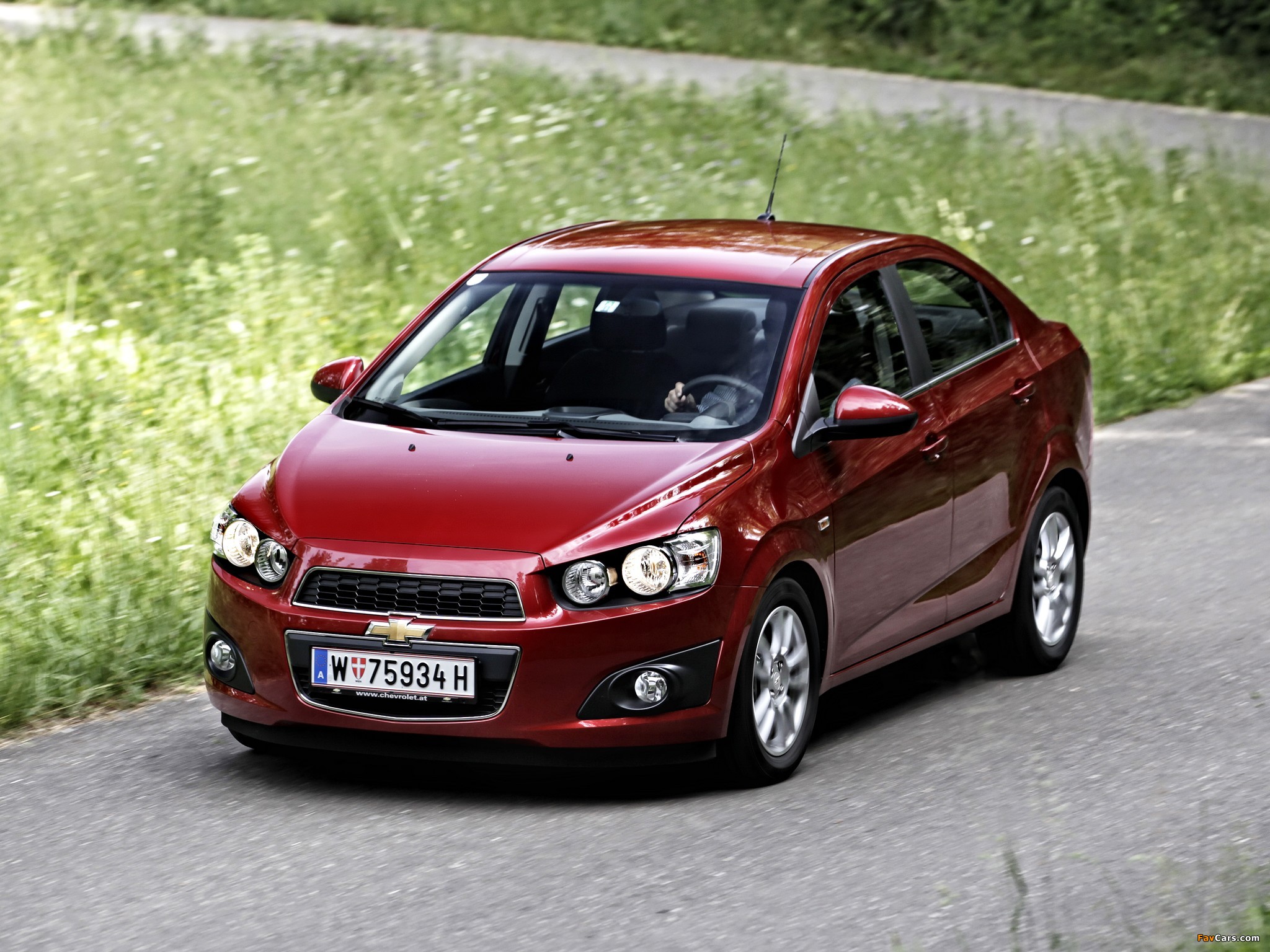 Pictures of Chevrolet Aveo Sedan 2011 (2048 x 1536)