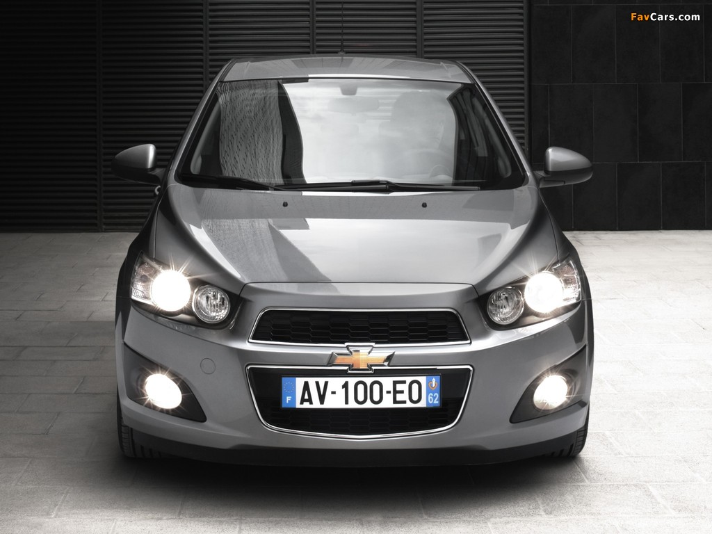 Pictures of Chevrolet Aveo Sedan 2011 (1024 x 768)