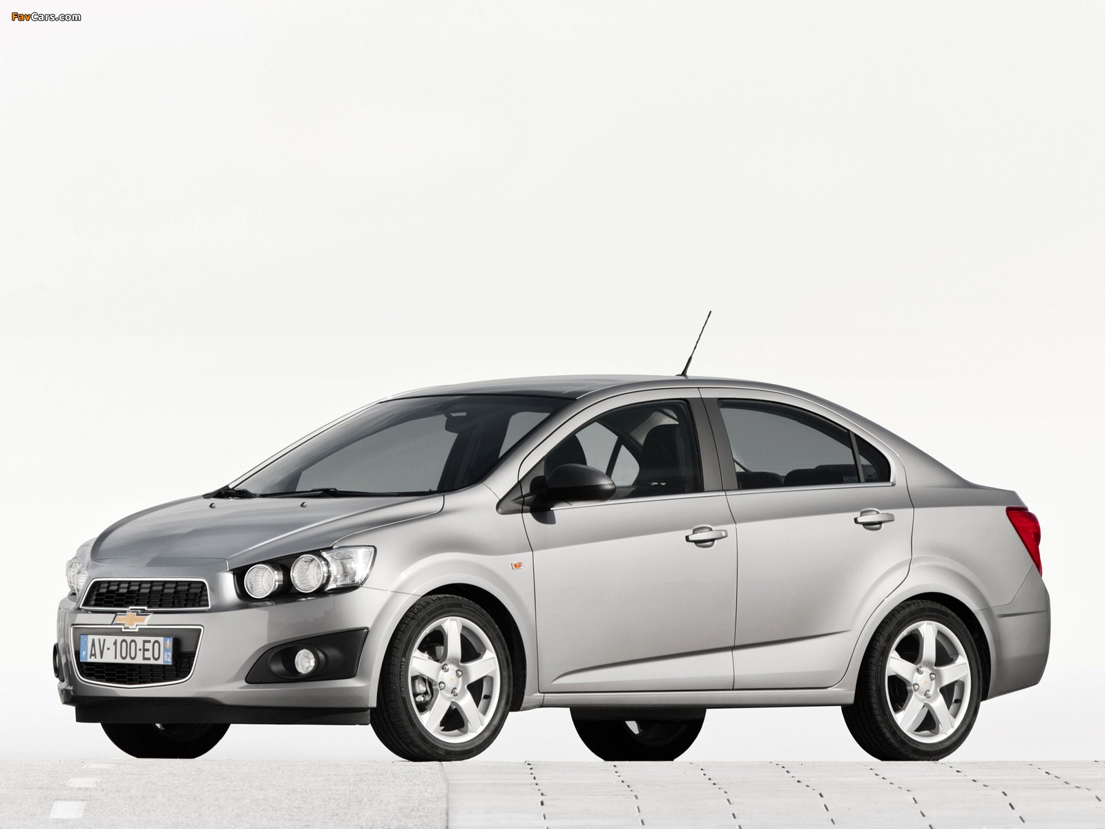 Pictures of Chevrolet Aveo Sedan 2011 (1600 x 1200)