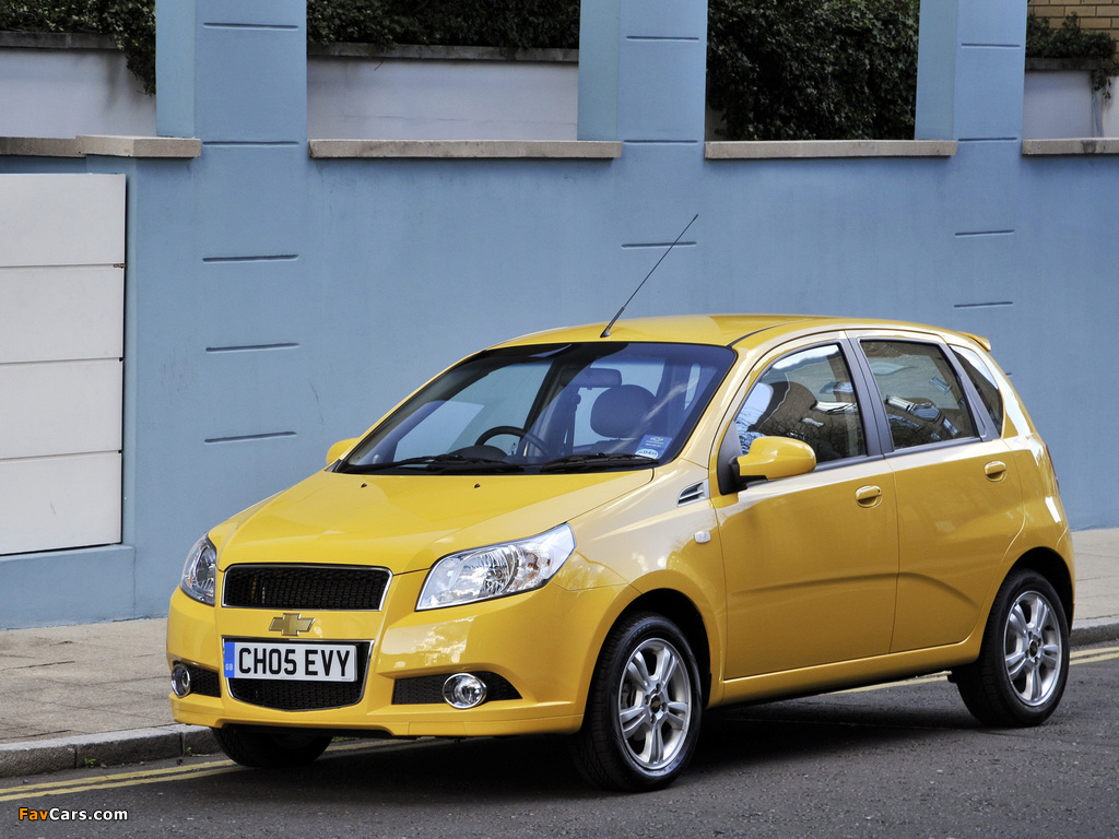 Chevrolet Aveo 5-door UK-spec (T250) 2008–11 wallpapers (1024 x 768)