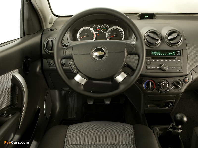 Chevrolet Aveo 3-door (T250) 2008–11 wallpapers (800 x 600)