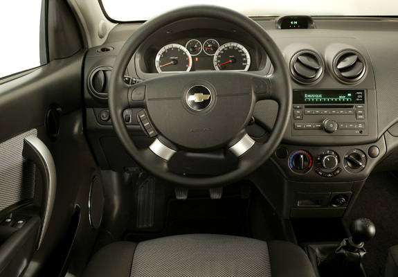 Chevrolet Aveo 3-door (T250) 2008–11 wallpapers