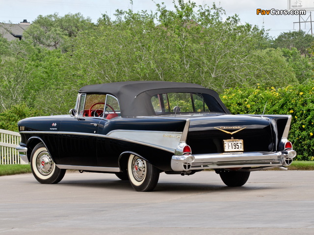 Chevrolet Bel Air Convertible Fuel Injection (2434-1067D) 1957 photos (640 x 480)