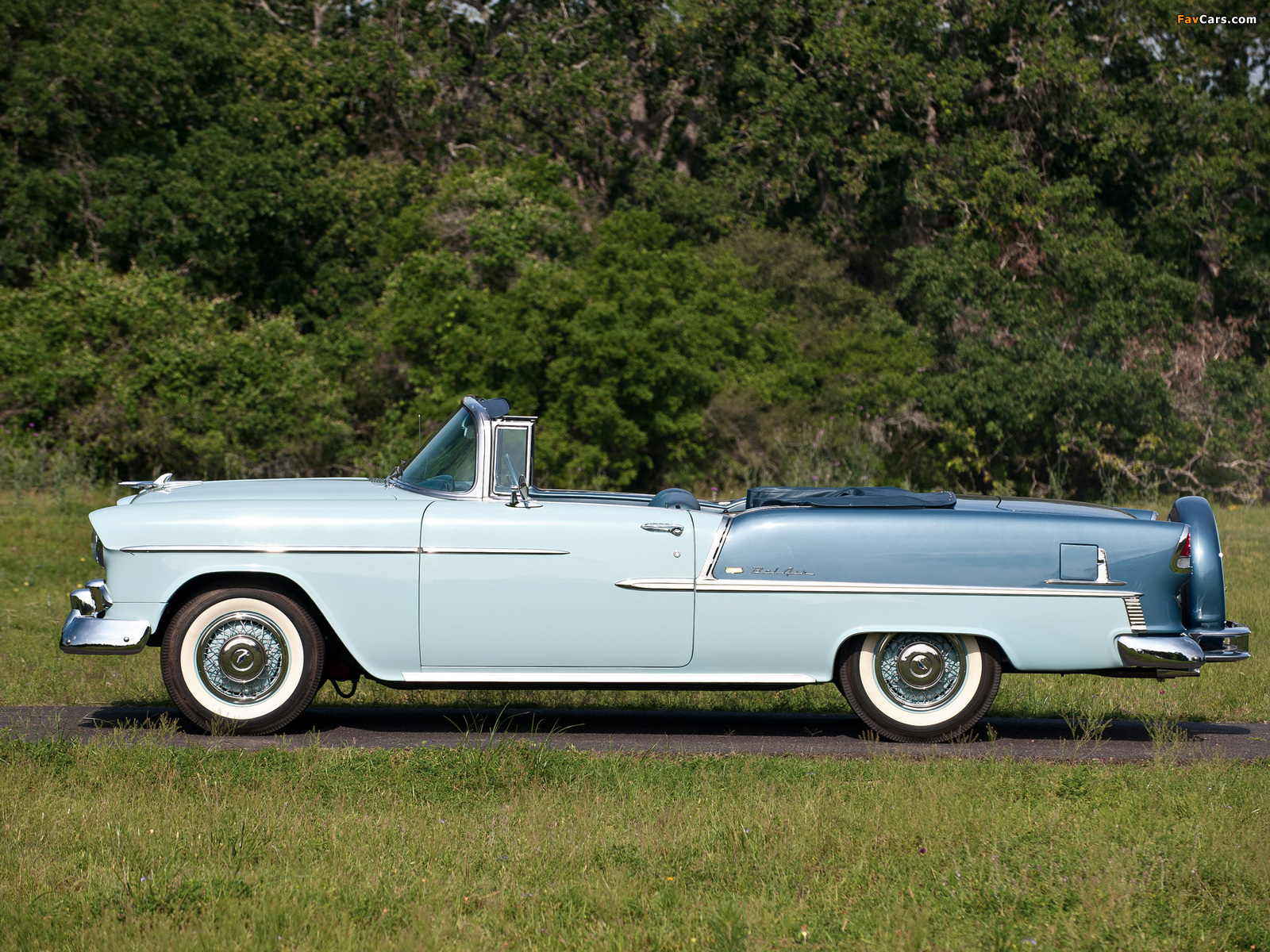 Images of Chevrolet Bel Air Convertible (2434-1067D) 1955 (1600 x 1200)