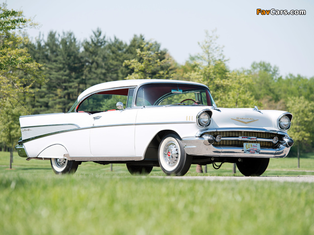 Images of Chevrolet Bel Air Sport Coupe (2454-1037D) 1957 (640 x 480)