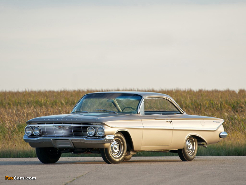 Photos of Chevrolet Bel Air 409 Sport Coupe 1961 (800 x 600)