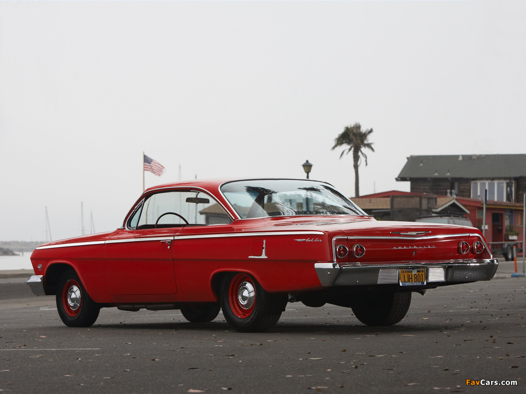 Photos of Chevrolet Bel Air 409 Sport Coupe 1962 (1024 x 768)