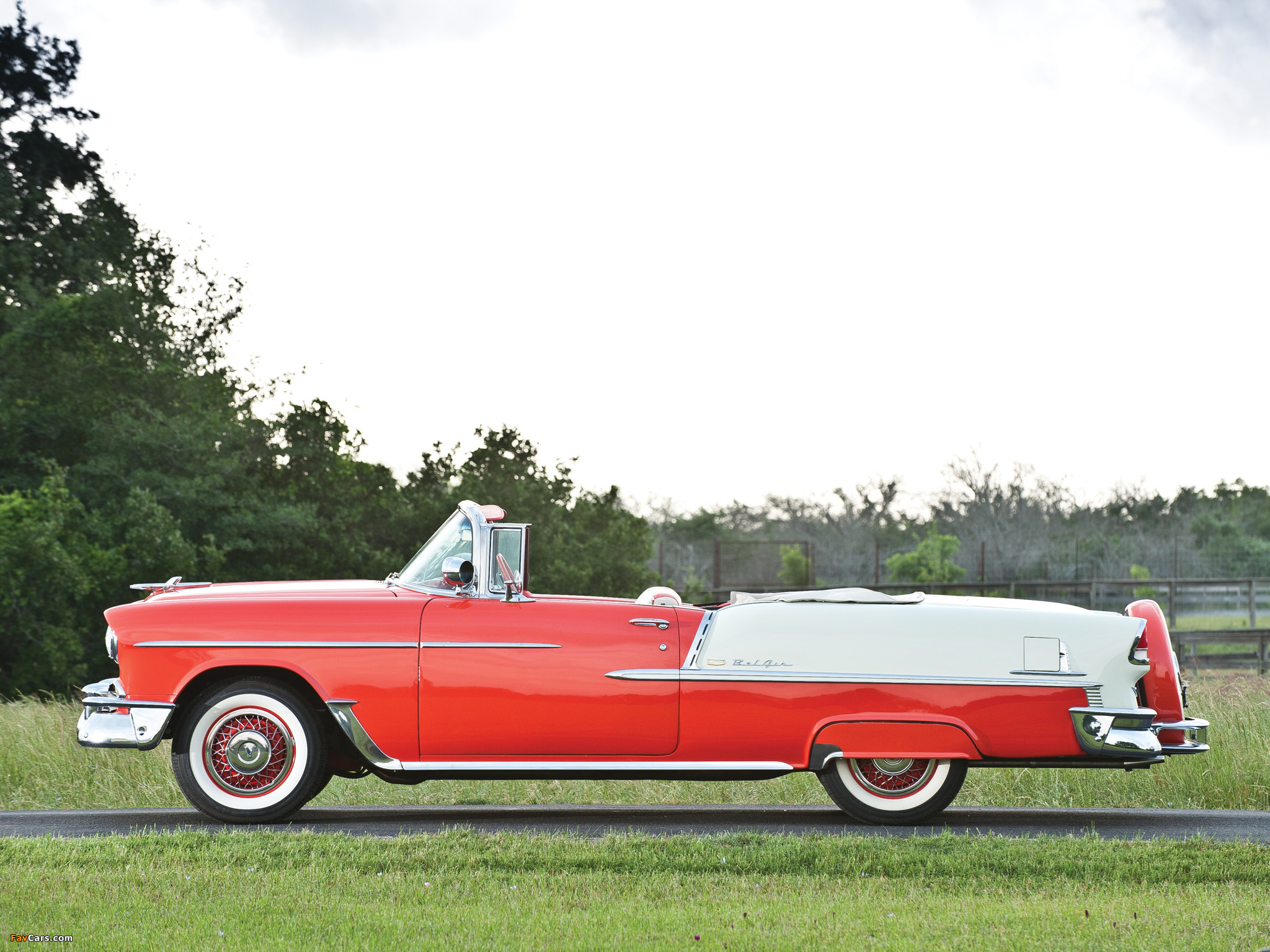 Pictures of Chevrolet Bel Air Convertible (2434-1067D) 1955 (2048 x 1536)