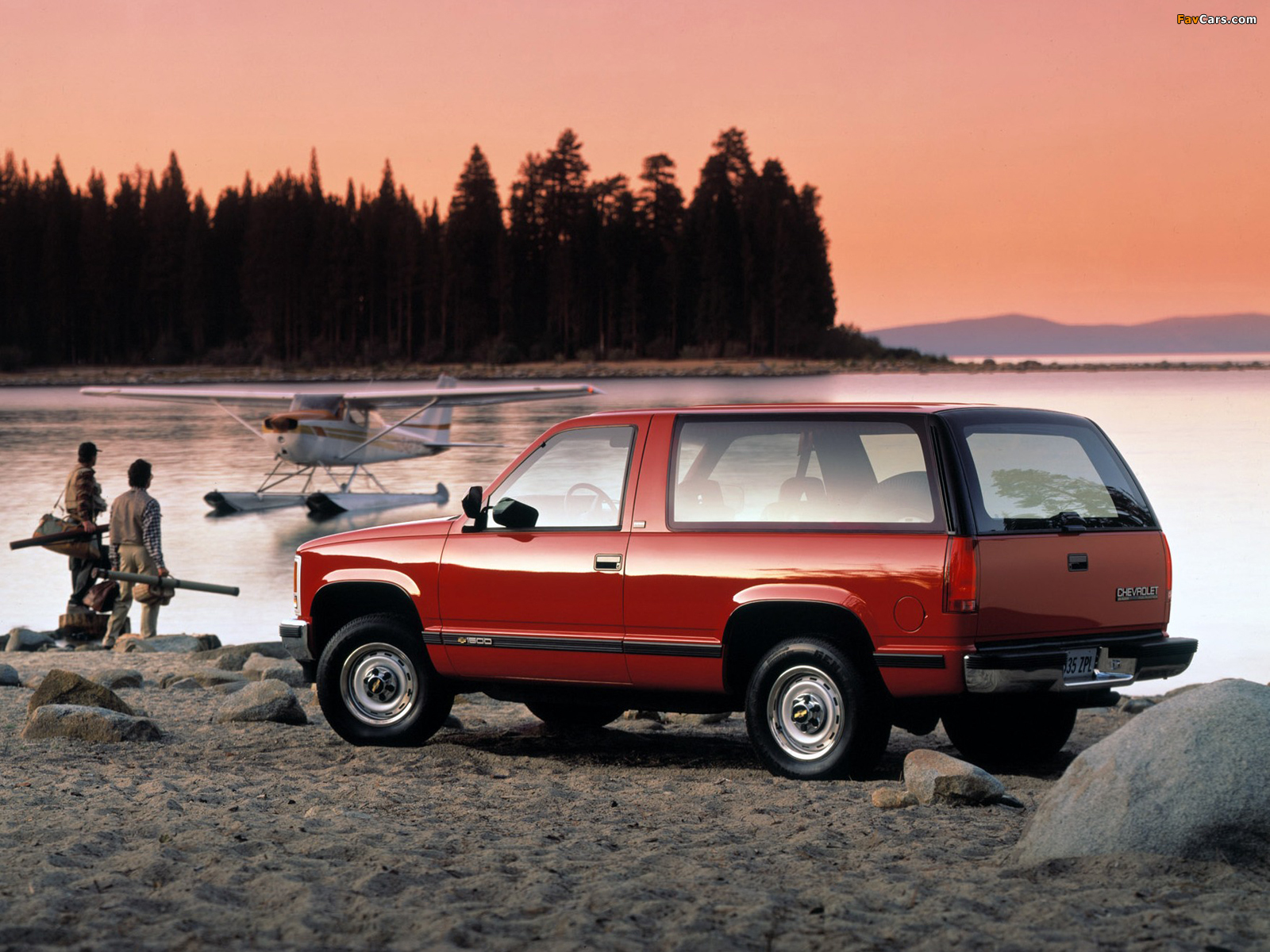 Chevrolet K1500 Blazer (GMT410) 1992–95 images (1600 x 1200)