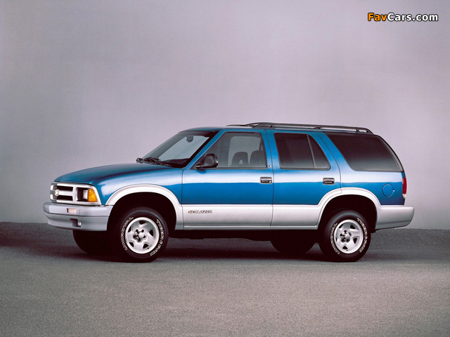 Chevrolet Blazer 1995–97 images (640 x 480)