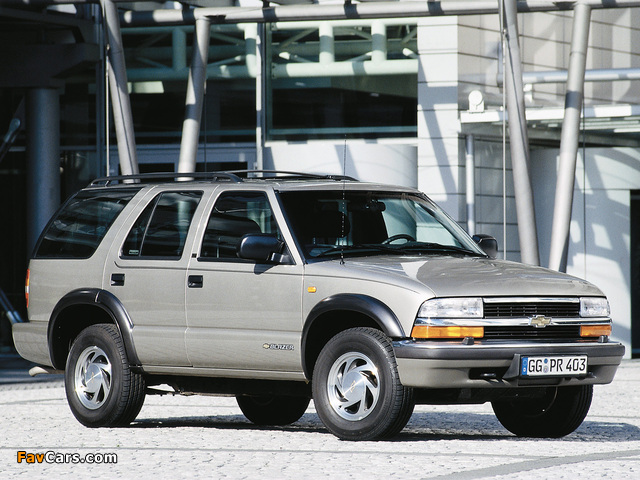 Chevrolet Blazer EU-spec 1997–2005 pictures (640 x 480)