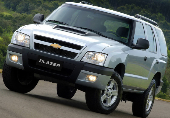 Photos of Chevrolet Blazer BR-spec 2008–11