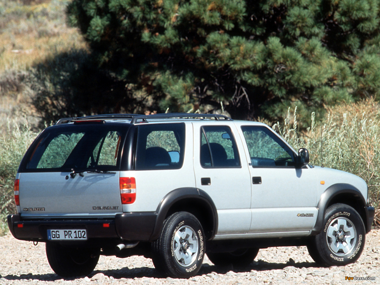 Pictures of Chevrolet Blazer EU-spec 1995–97 (1280 x 960)
