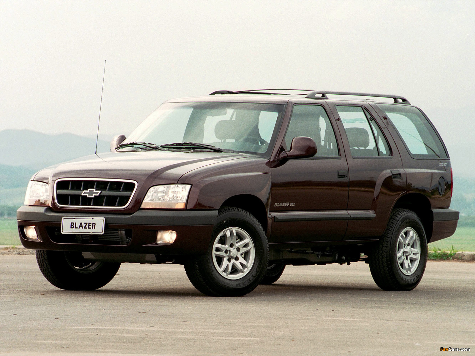 Pictures of Chevrolet Blazer BR-spec 2003–08 (1600 x 1200)