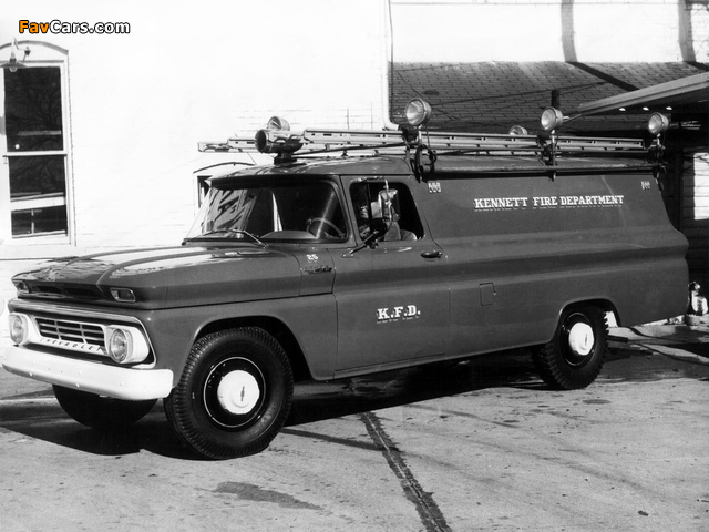 Chevrolet C30 Panel Firetruck (C3605) 1962 pictures (640 x 480)