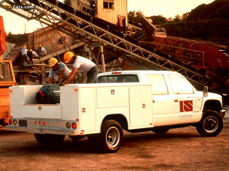 Photos of Chevrolet C/K3500 Crew Cab Work Truck 1988–99 (800 x 600)