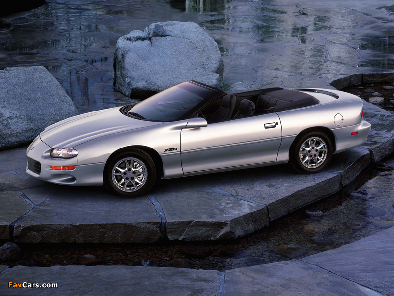 Chevrolet Camaro Z28 Convertible 1999–2002 images (800 x 600)