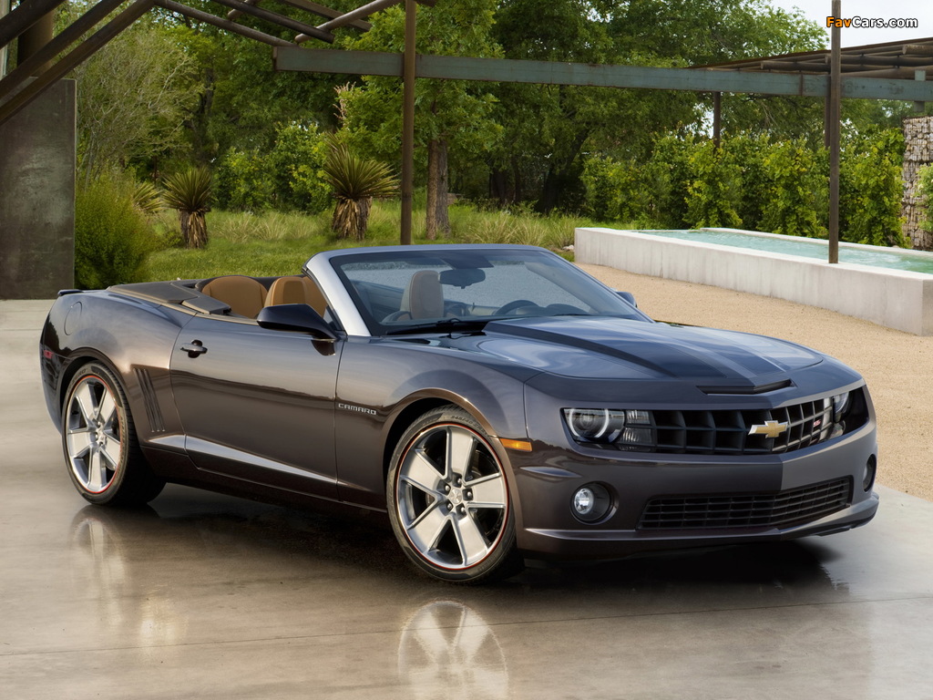 Chevrolet Camaro SS Convertible Neiman Marcus Edition 2010 photos (1024 x 768)