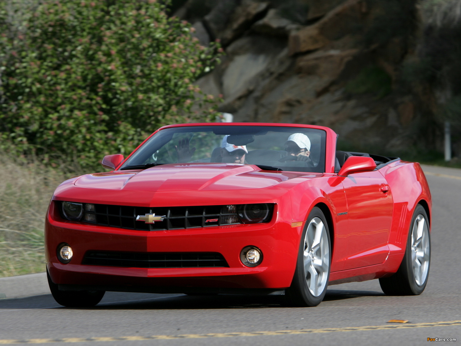 Chevrolet Camaro RS Convertible 2010 pictures (1600 x 1200)
