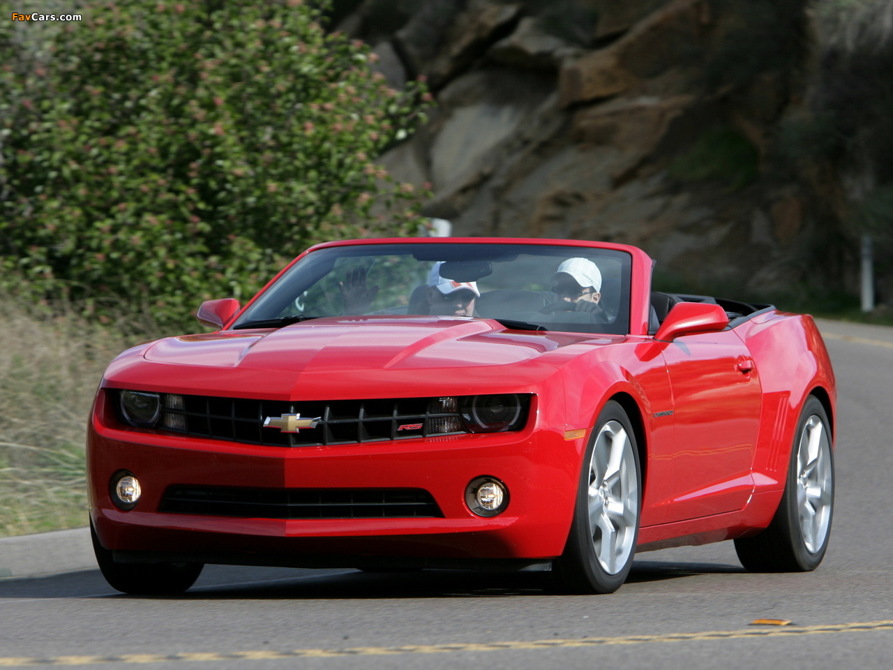 Chevrolet Camaro RS Convertible 2010 pictures (1280 x 960)