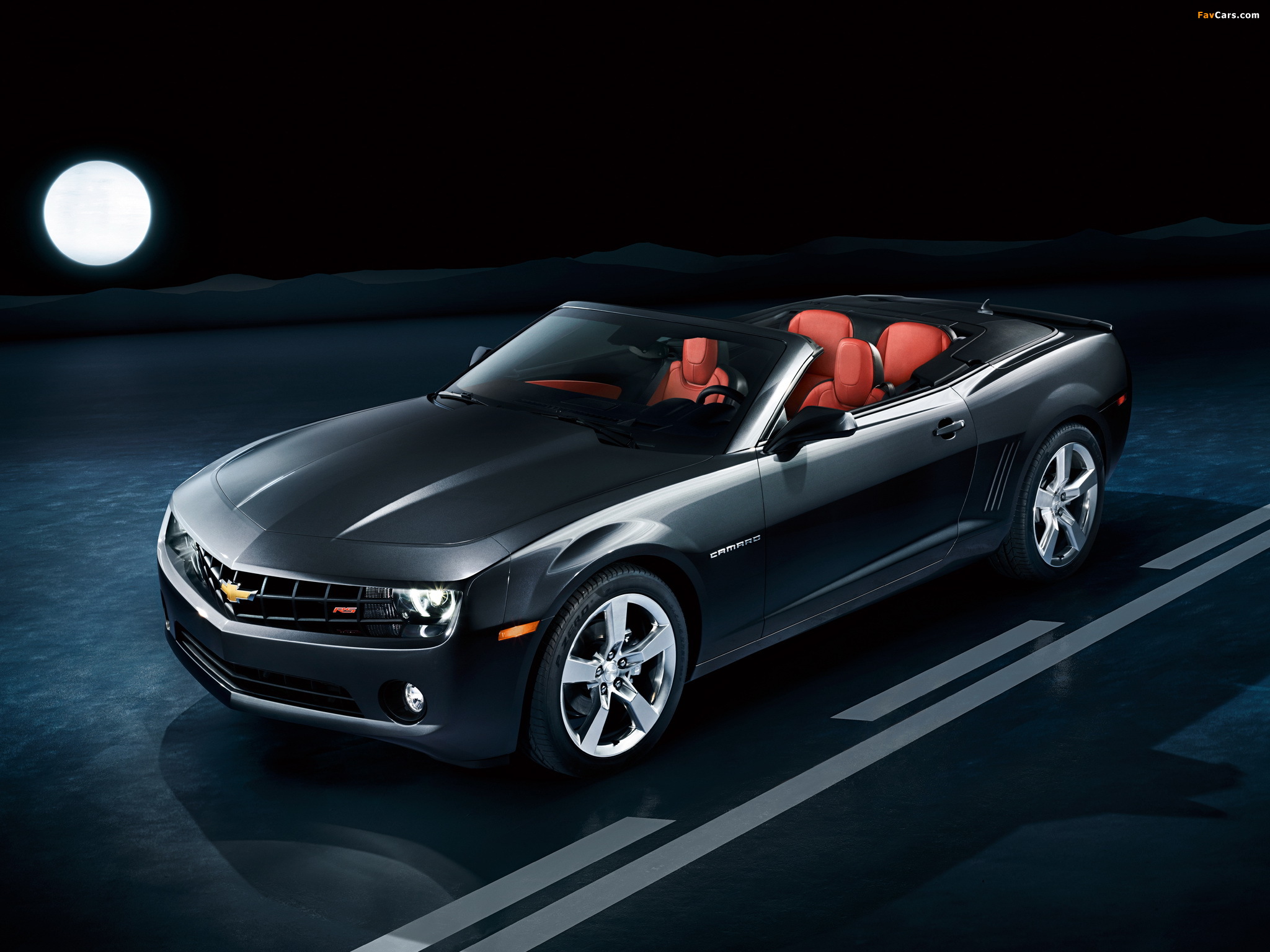 Chevrolet Camaro RS Convertible 2010 wallpapers (2048 x 1536)