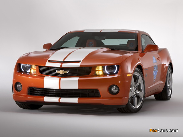 Chevrolet Camaro SS Indy 500 Pace Car 2010 wallpapers (640 x 480)
