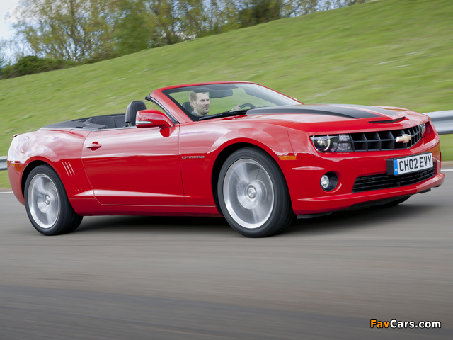 Chevrolet Camaro Convertible EU-spec 2011–13 photos (640 x 480)