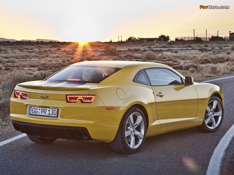 Chevrolet Camaro Coupe EU-spec 2011–13 wallpapers (800 x 600)