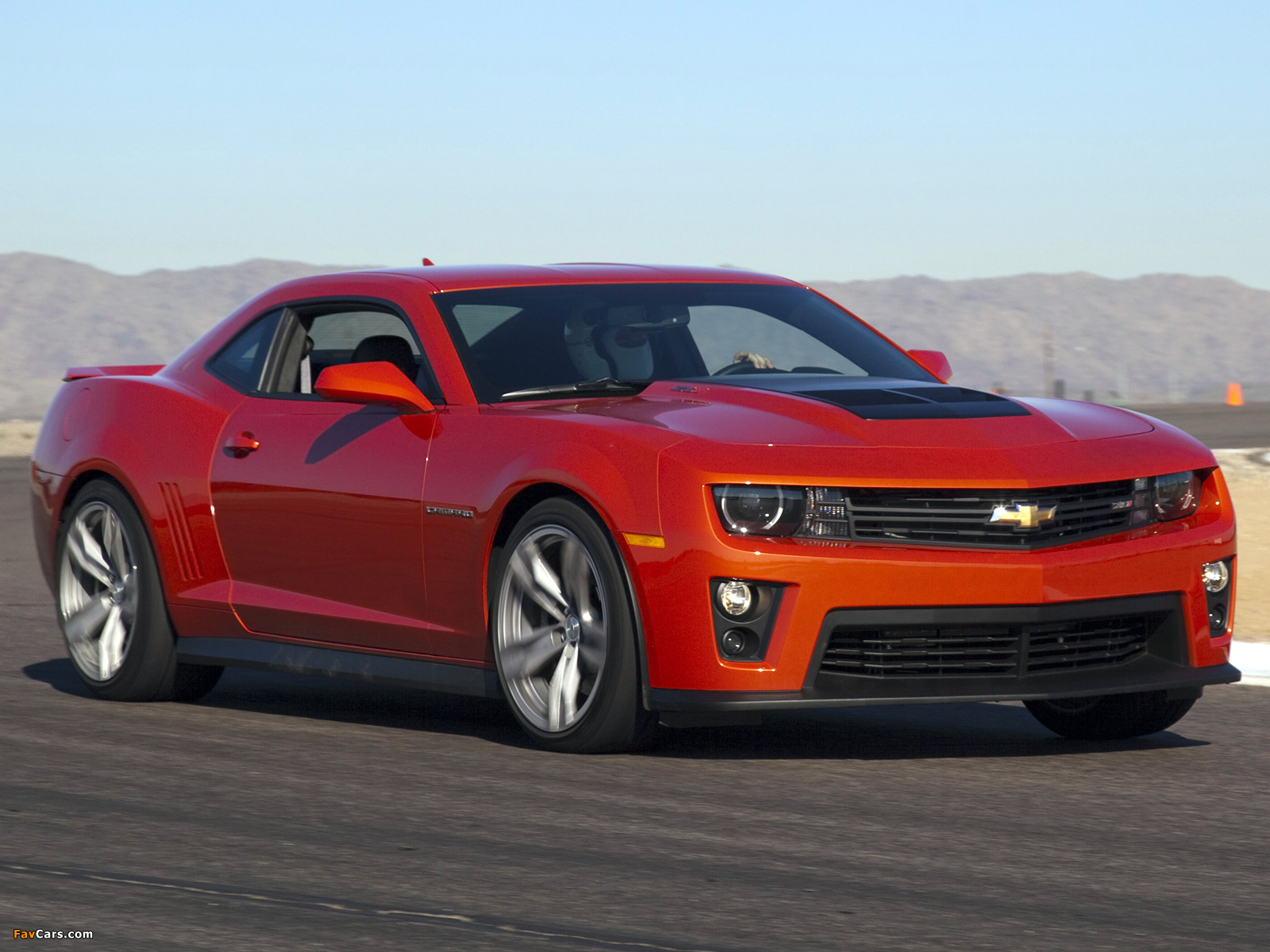 Chevrolet Camaro ZL1 2012–13 images (1600 x 1200)