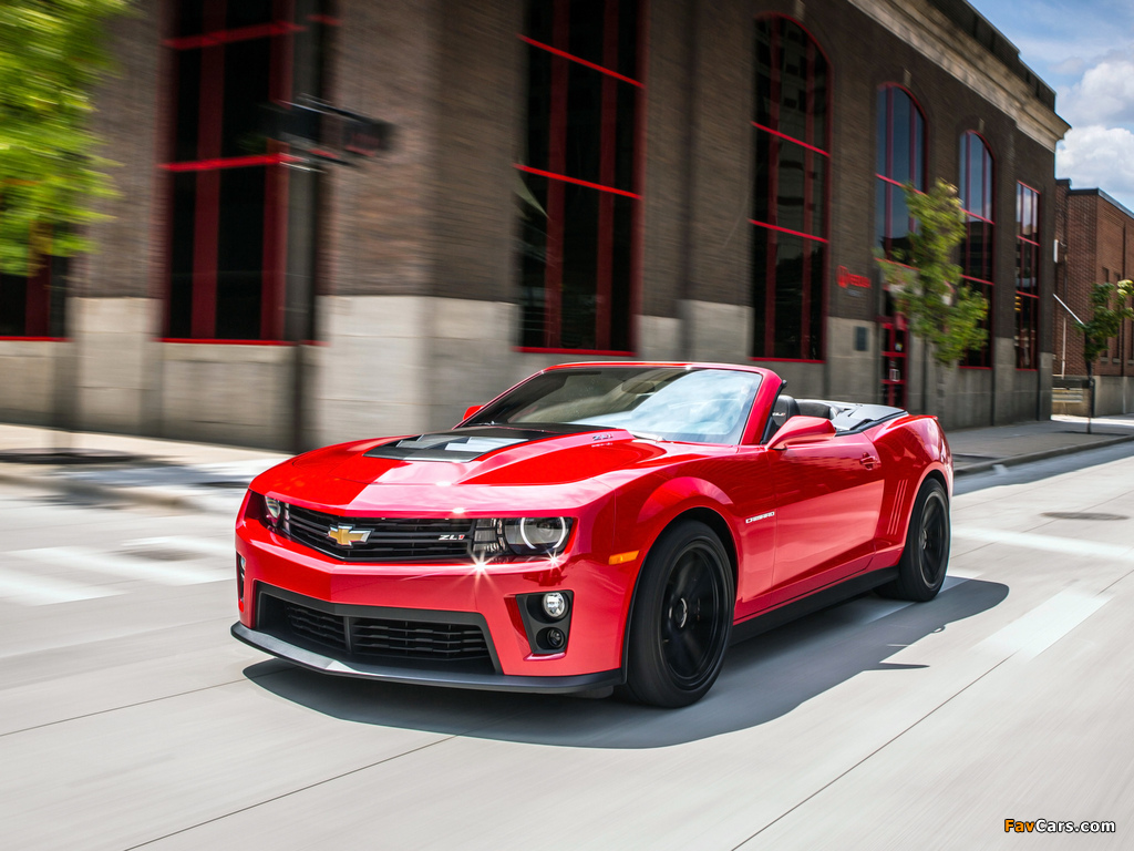 Chevrolet Camaro ZL1 Convertible 2012–13 images (1024 x 768)