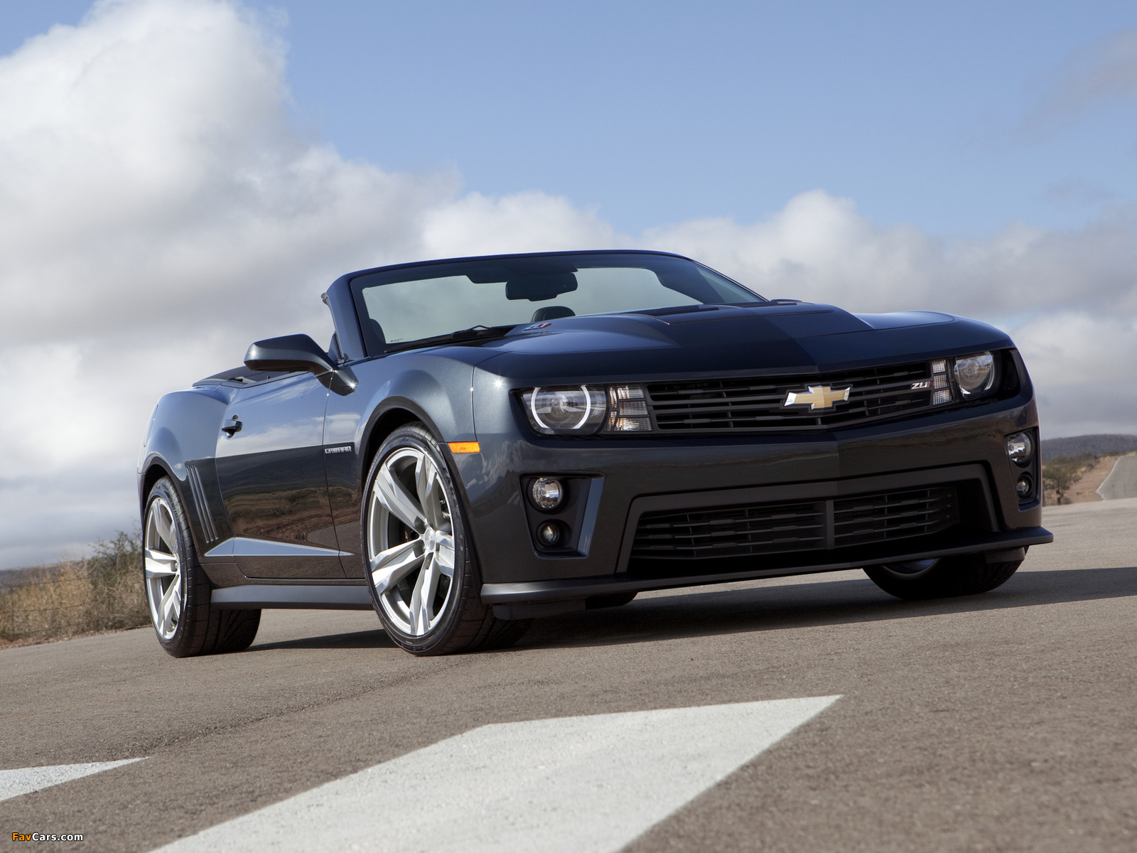 Chevrolet Camaro ZL1 Convertible 2012–13 images (1600 x 1200)