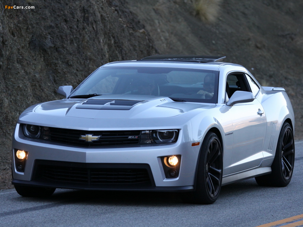 Chevrolet Camaro ZL1 2012–13 images (1024 x 768)