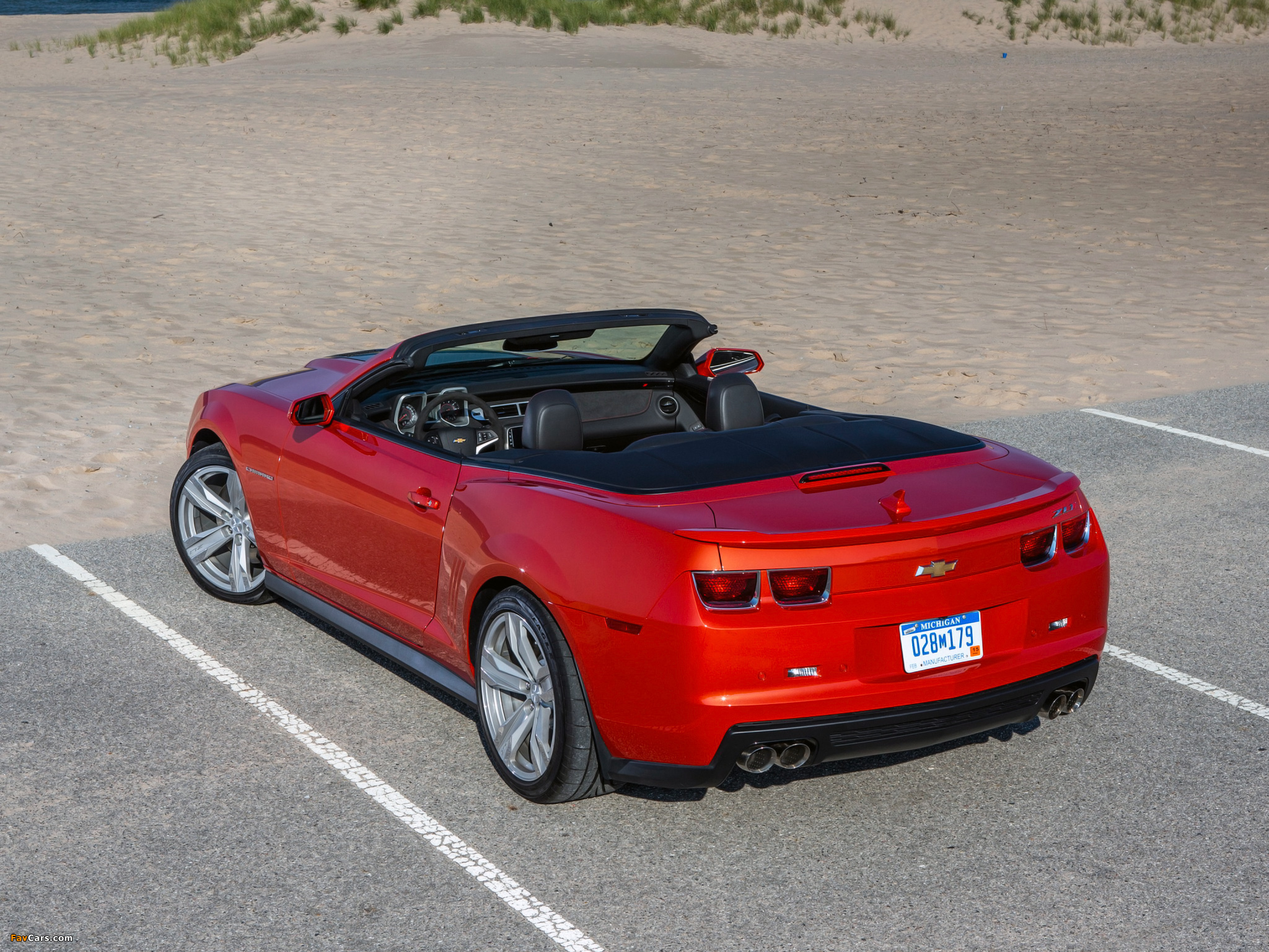 Chevrolet Camaro ZL1 Convertible 2012–13 images (2048 x 1536)