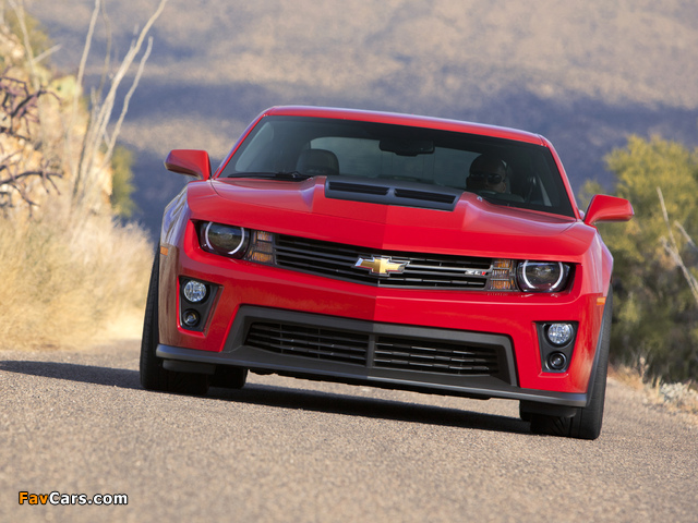 Chevrolet Camaro ZL1 2012–13 pictures (640 x 480)