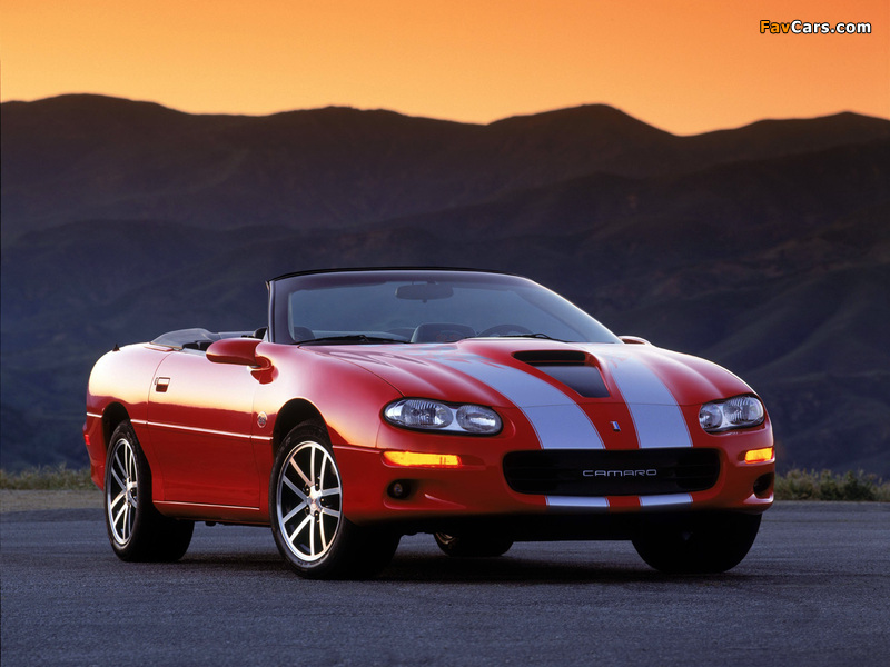 Images of Chevrolet Camaro SS Convertible 35th Anniversary 2002 (800 x 600)