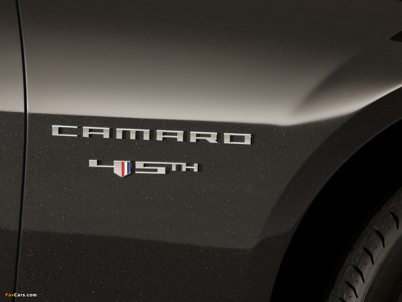 Images of Chevrolet Camaro RS 45th Anniversary 2011 (1280 x 960)