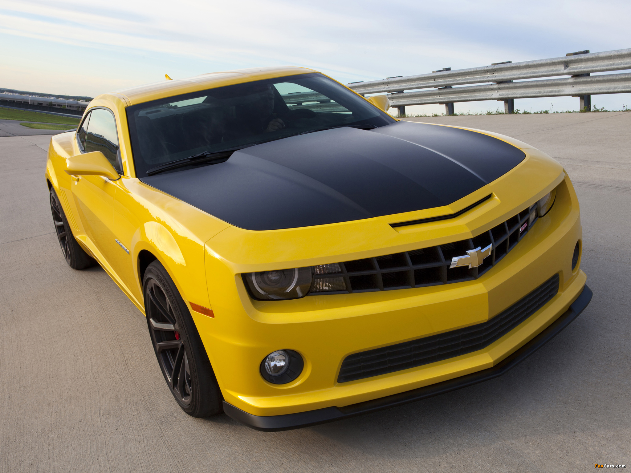 Images of Chevrolet Camaro 1LE 2012–13 (2048 x 1536)