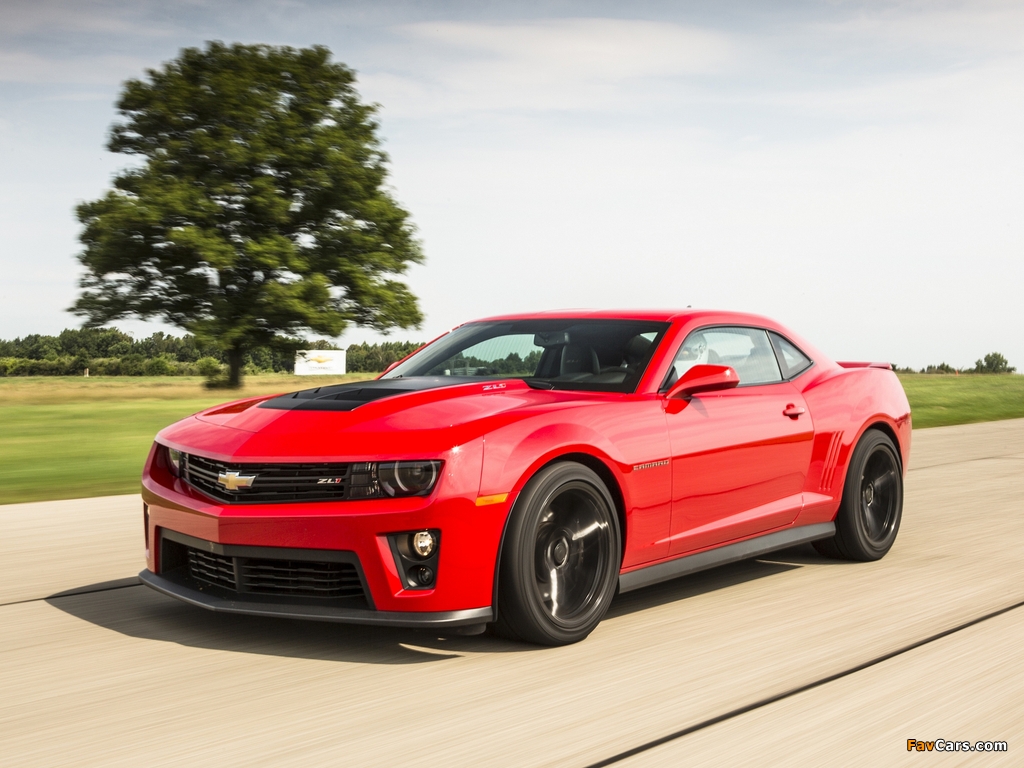 Images of Chevrolet Camaro ZL1 2012–13 (1024 x 768)