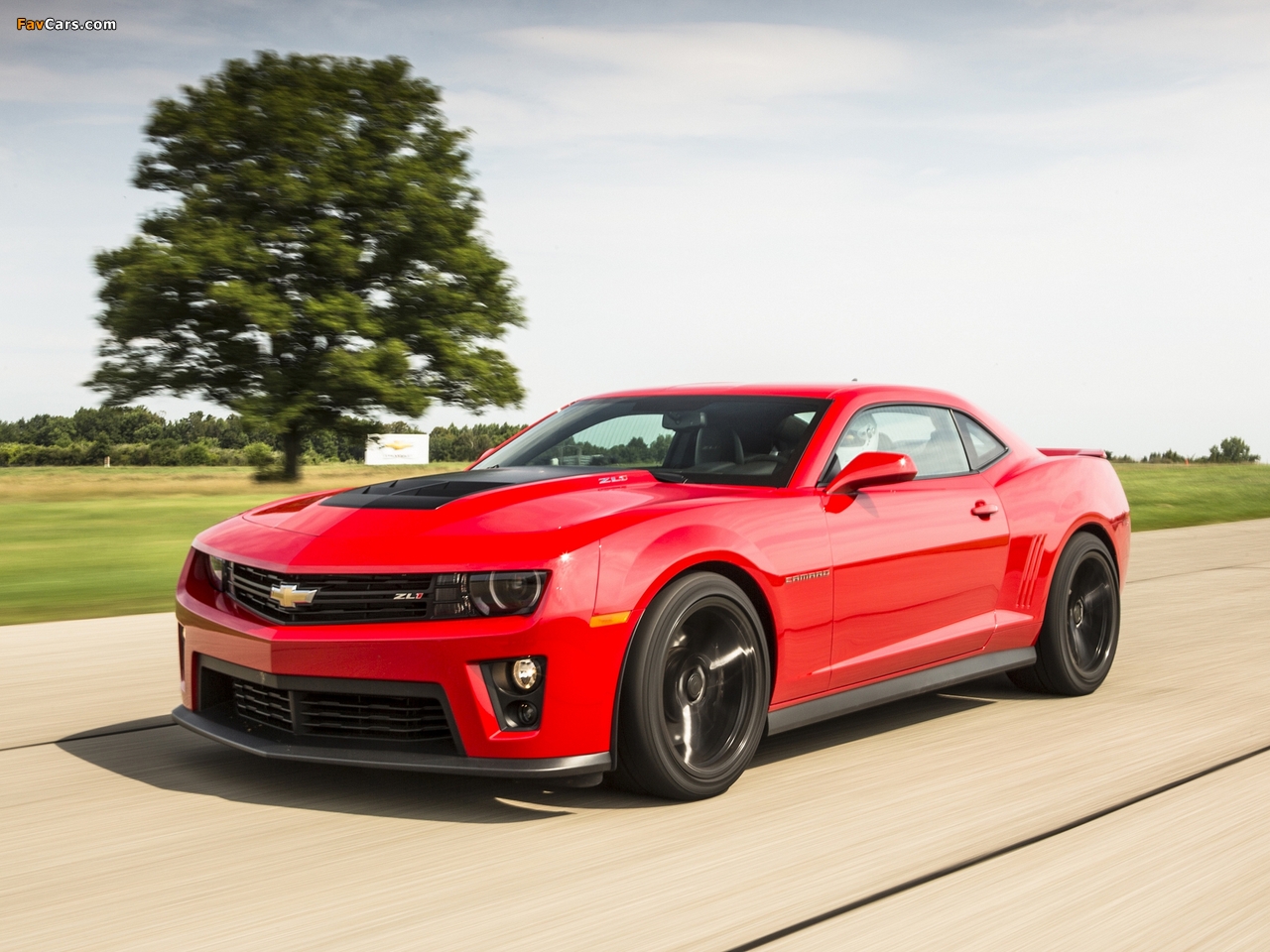 Images of Chevrolet Camaro ZL1 2012–13 (1280 x 960)